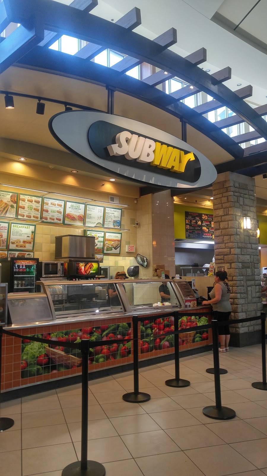 Subway Restaurants | restaurant | 7725 Flying Cloud Dr, Eden Prairie, MN 55344, USA | 9529420401 OR +1 952-942-0401