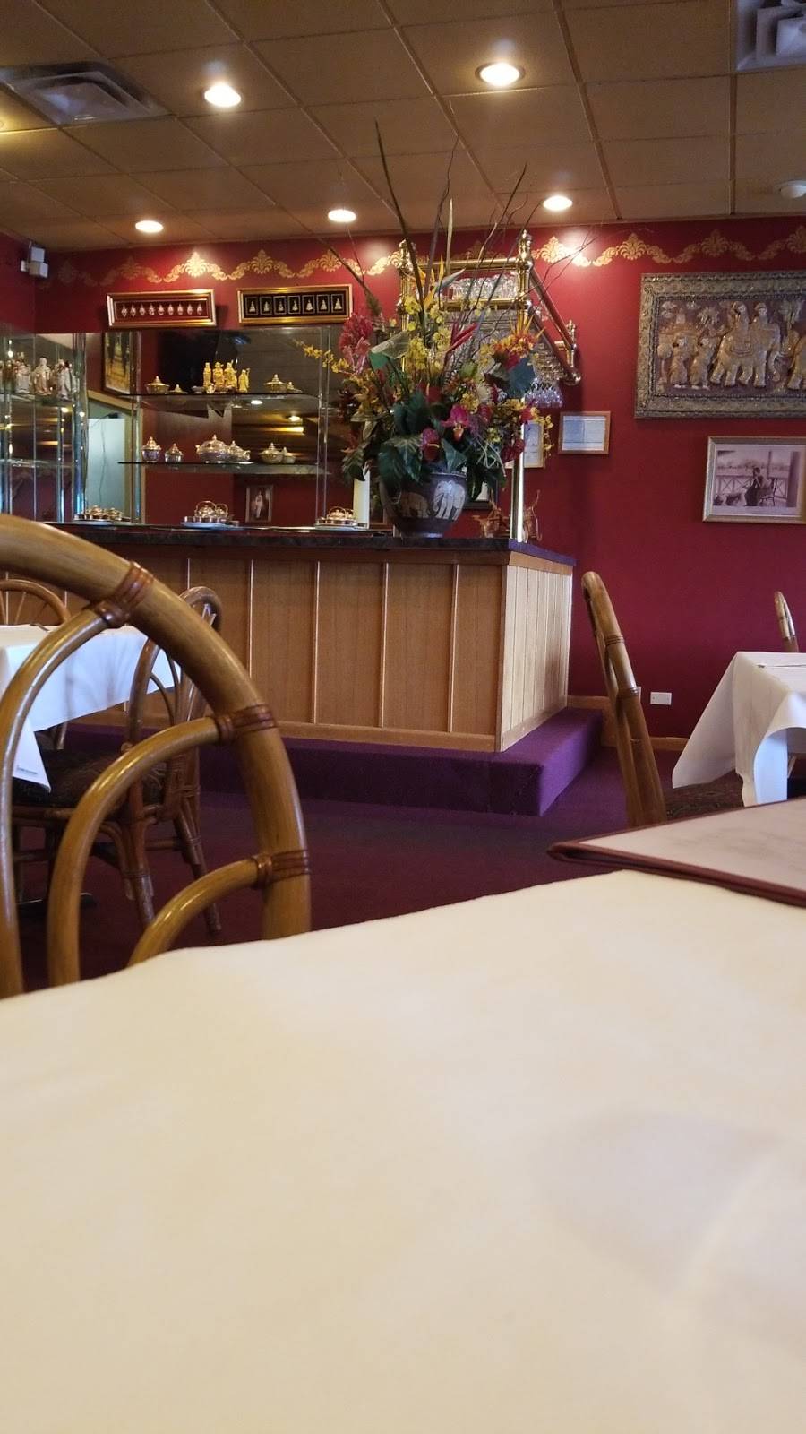 Siri Thai Two | restaurant | 40 W Palatine Rd, Palatine, IL 60067, USA | 8477767600 OR +1 847-776-7600