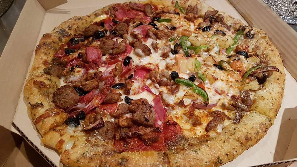 Pizza Hut | meal takeaway | 3578 Summer Ave, Memphis, TN 38122, USA | 9013274024 OR +1 901-327-4024