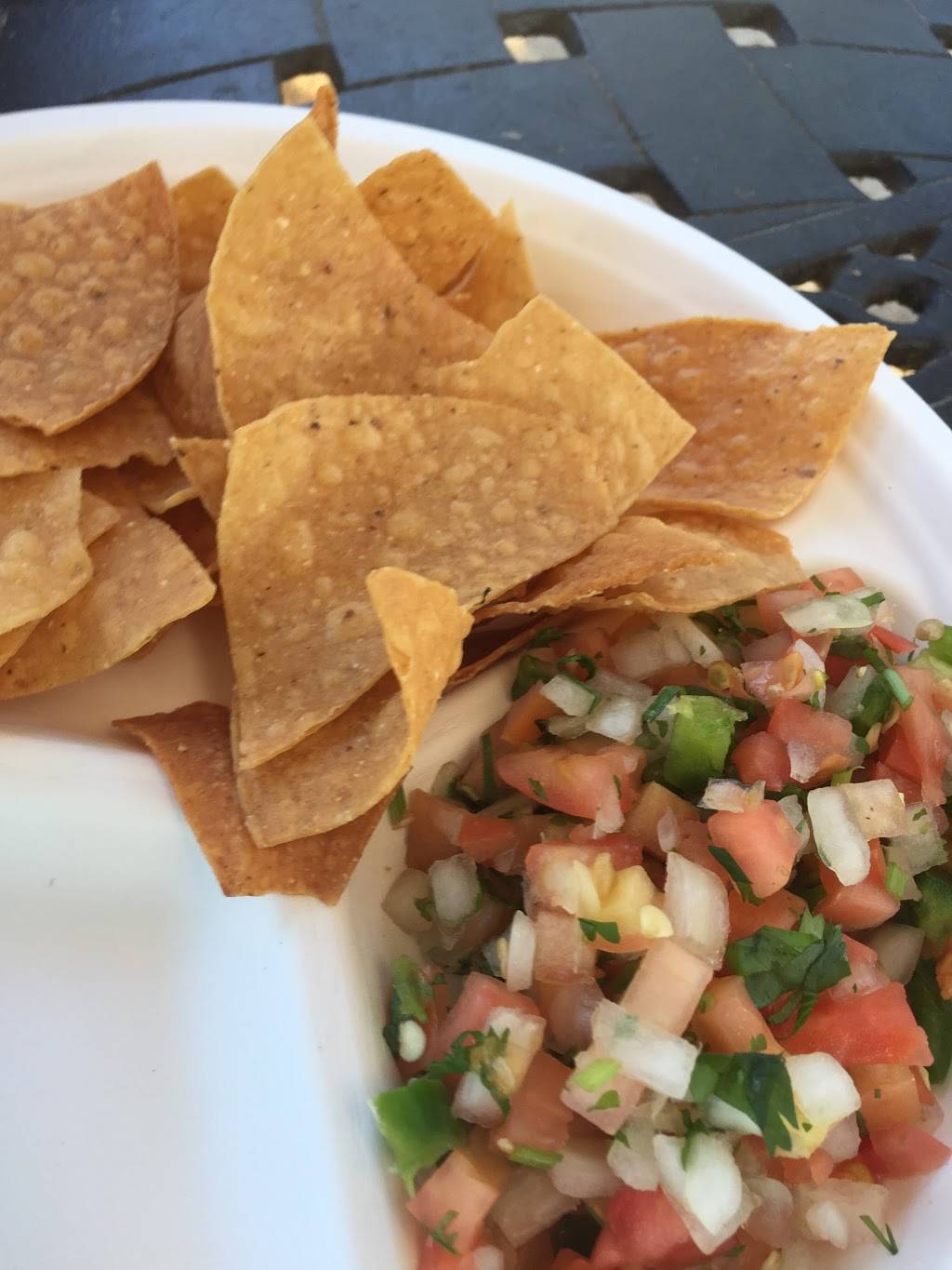 Taqueria El Tapatio #1 | restaurant | 22746 Saticoy St, West Hills, CA 91307, USA | 8189923284 OR +1 818-992-3284