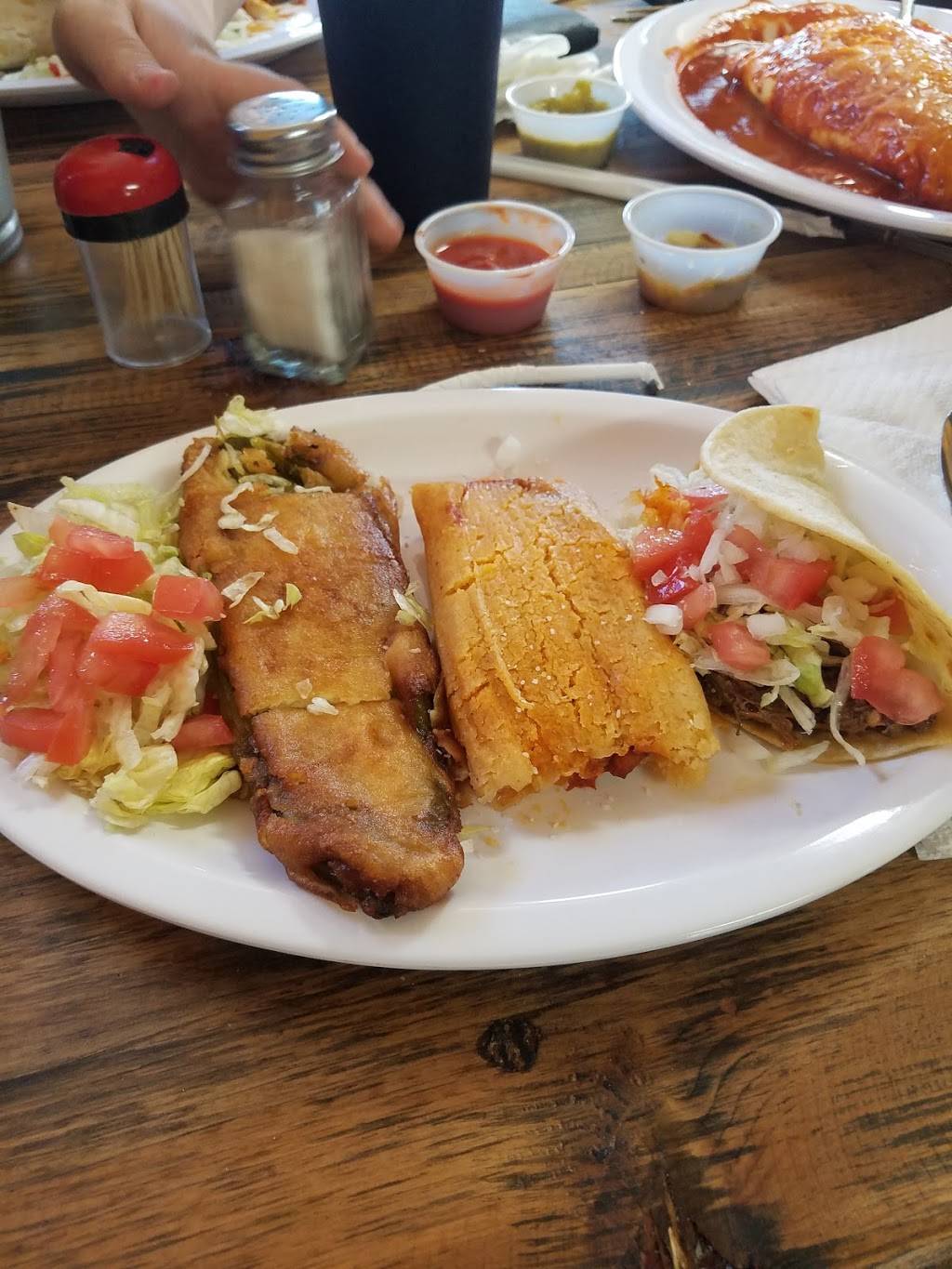 Don Choche Tacos Y Cerveza | restaurant | 7319 4th St NW, Los Ranchos De Albuquerque, NM 87107, USA | 5054332242 OR +1 505-433-2242