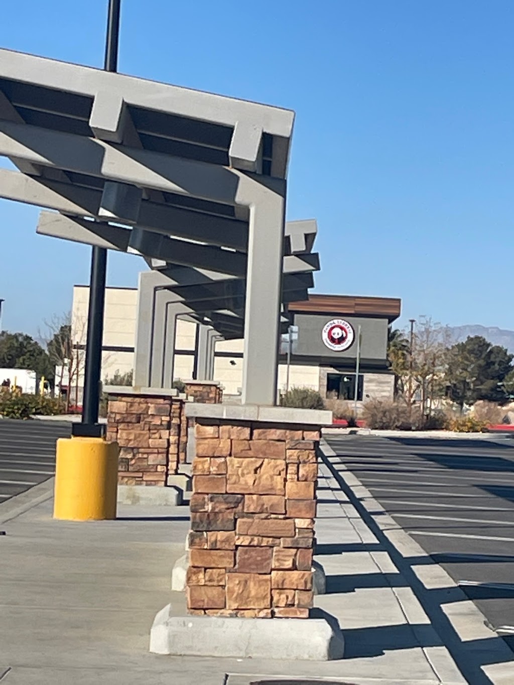 Panda Express | restaurant | 900 S China Lake Blvd, Ridgecrest, CA 93555, USA | 4423258086 OR +1 442-325-8086