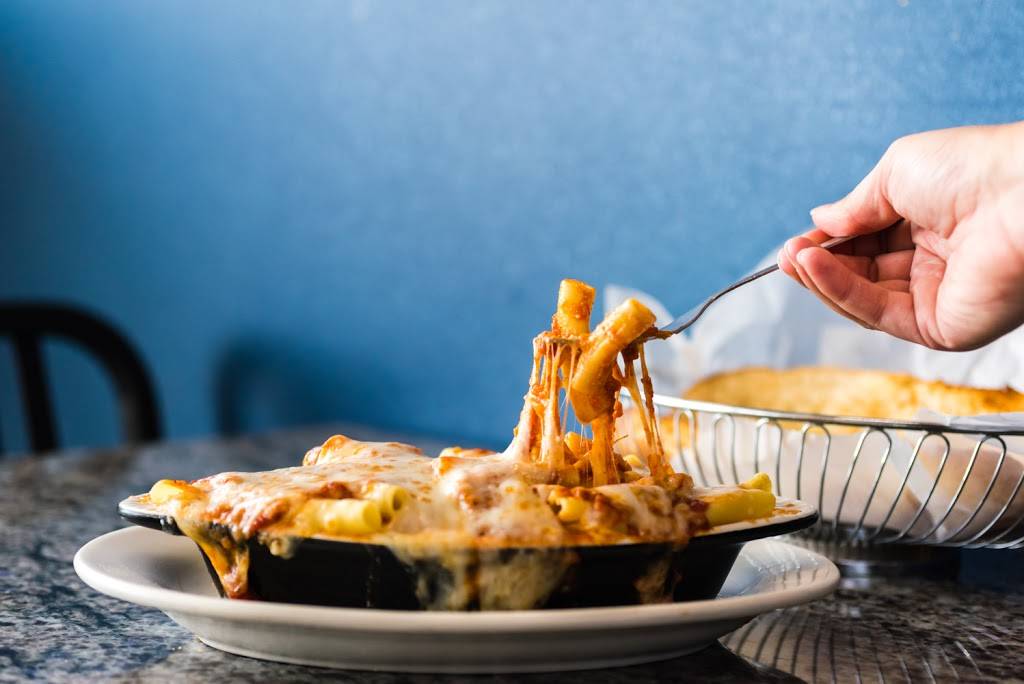 Franks Pizza | restaurant | 105 NE Plaza, North East, MD 21901, USA | 4102876543 OR +1 410-287-6543