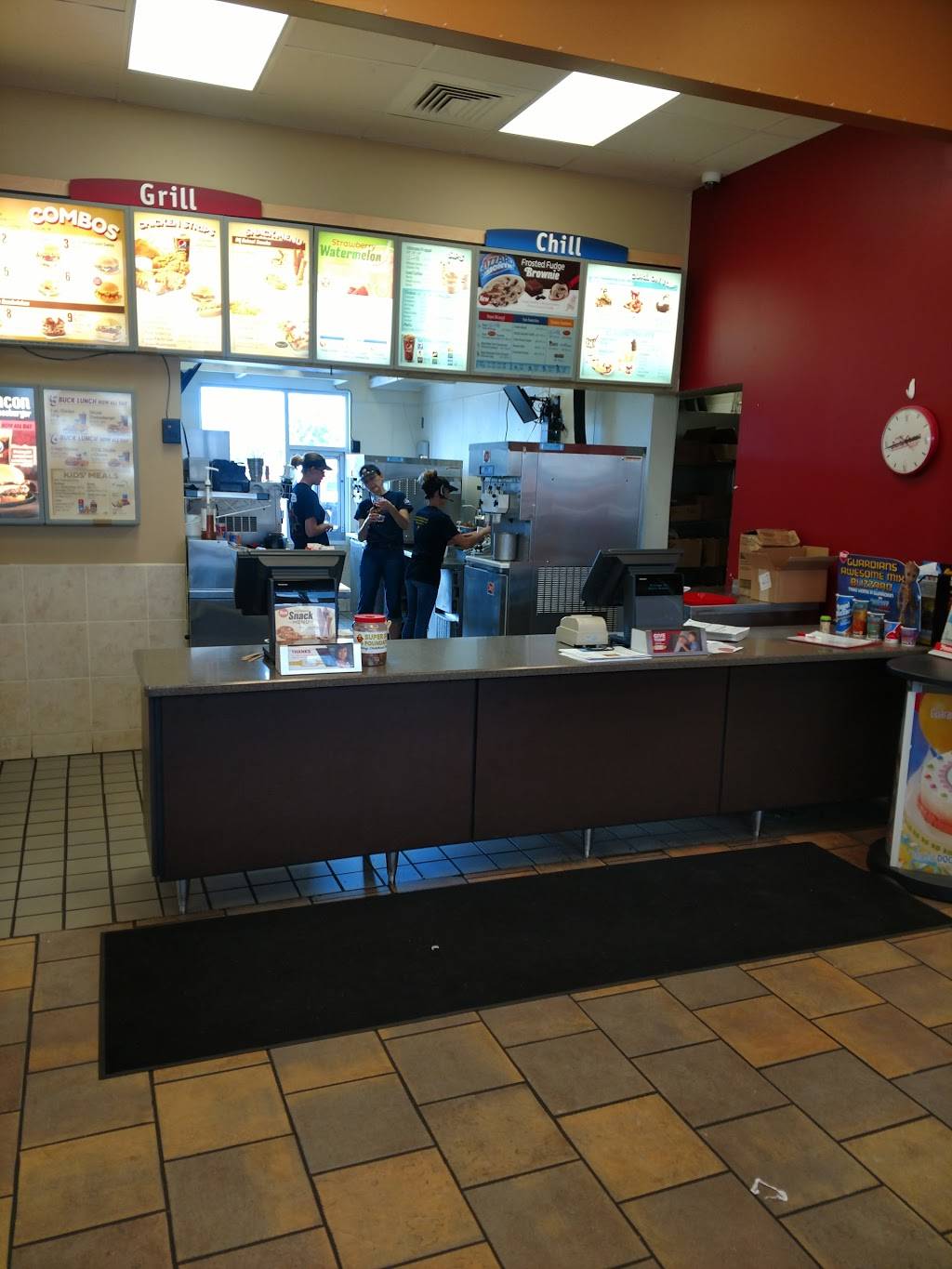 Dairy Queen Grill & Chill | restaurant | 2000 N Bluff St, Fulton, MO 65251, USA | 5736424420 OR +1 573-642-4420