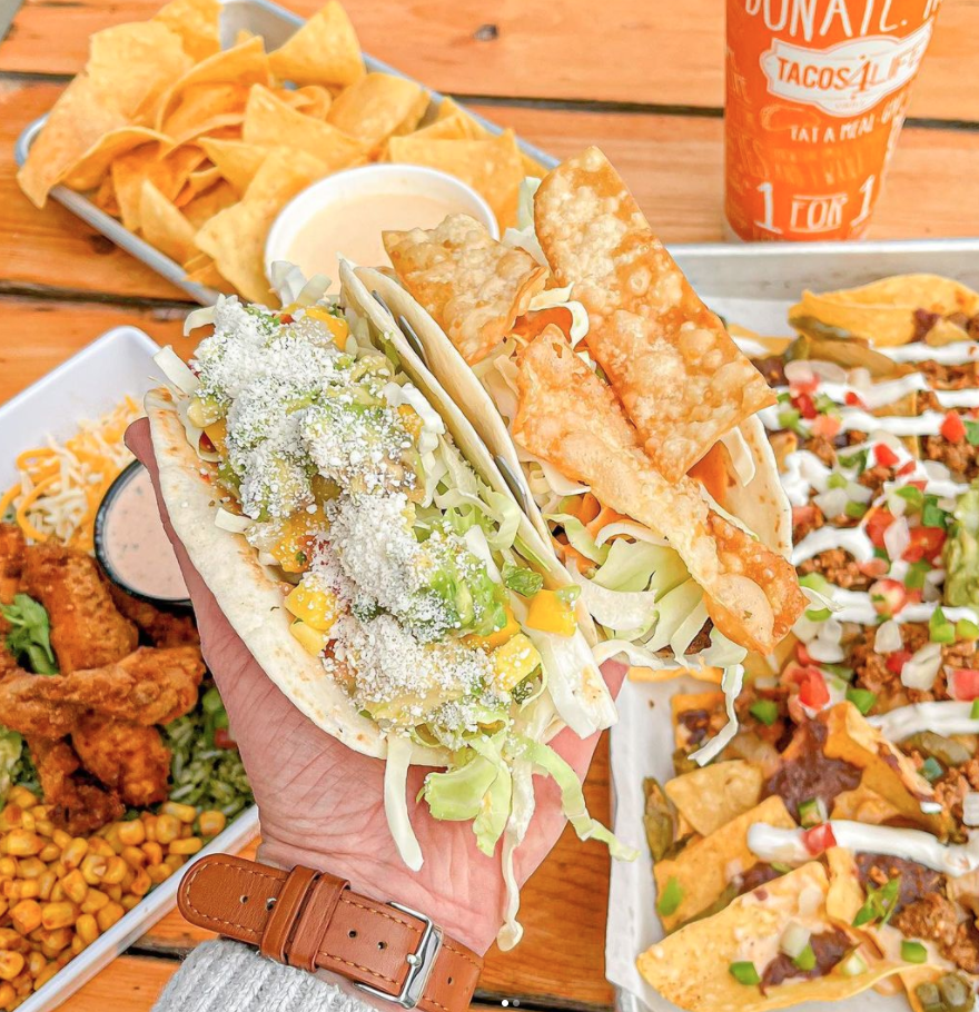 Tacos 4 Life | restaurant | 1105 NW Hwy 7, Blue Springs, MO 64014, USA | 8168661359 OR +1 816-866-1359