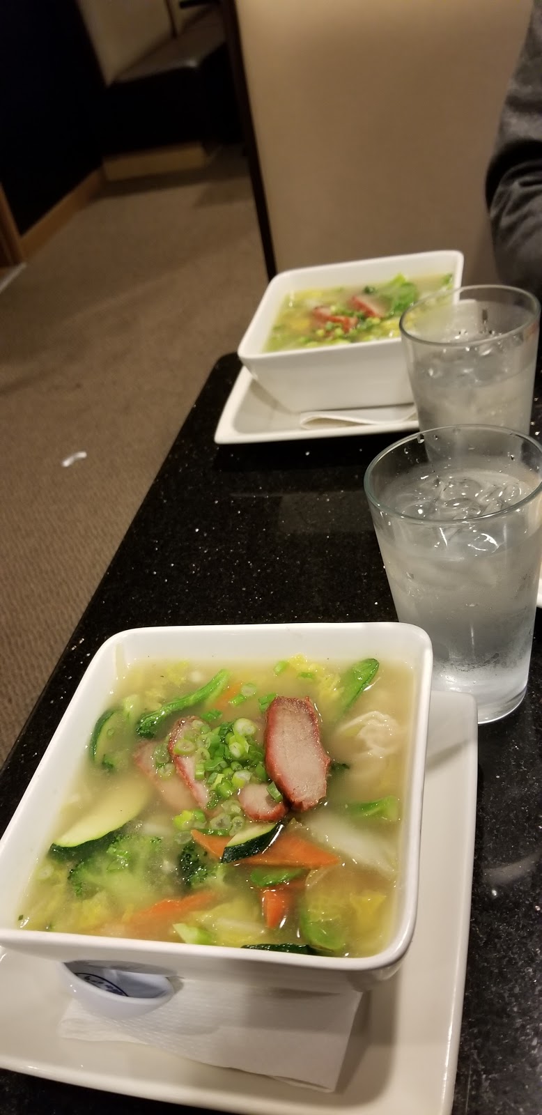 New China Restaurant | restaurant | 409 E Barnett Rd, Medford, OR 97501, USA | 5412458878 OR +1 541-245-8878