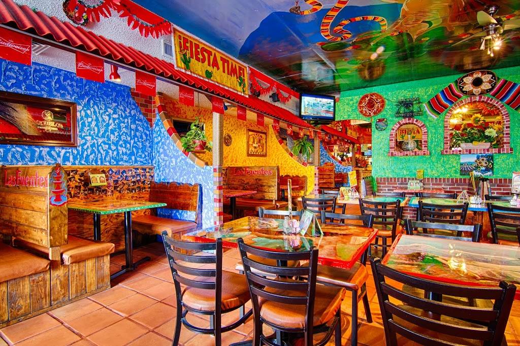 Las Fuentes Mexican Restaurant | restaurant | 680 N Hwy 67, Florissant, MO 63031, USA | 3148315057 OR +1 314-831-5057