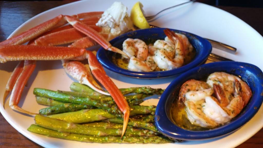 Red Lobster | restaurant | 170 E Blackstock Rd, Spartanburg, SC 29301, USA | 8645768418 OR +1 864-576-8418