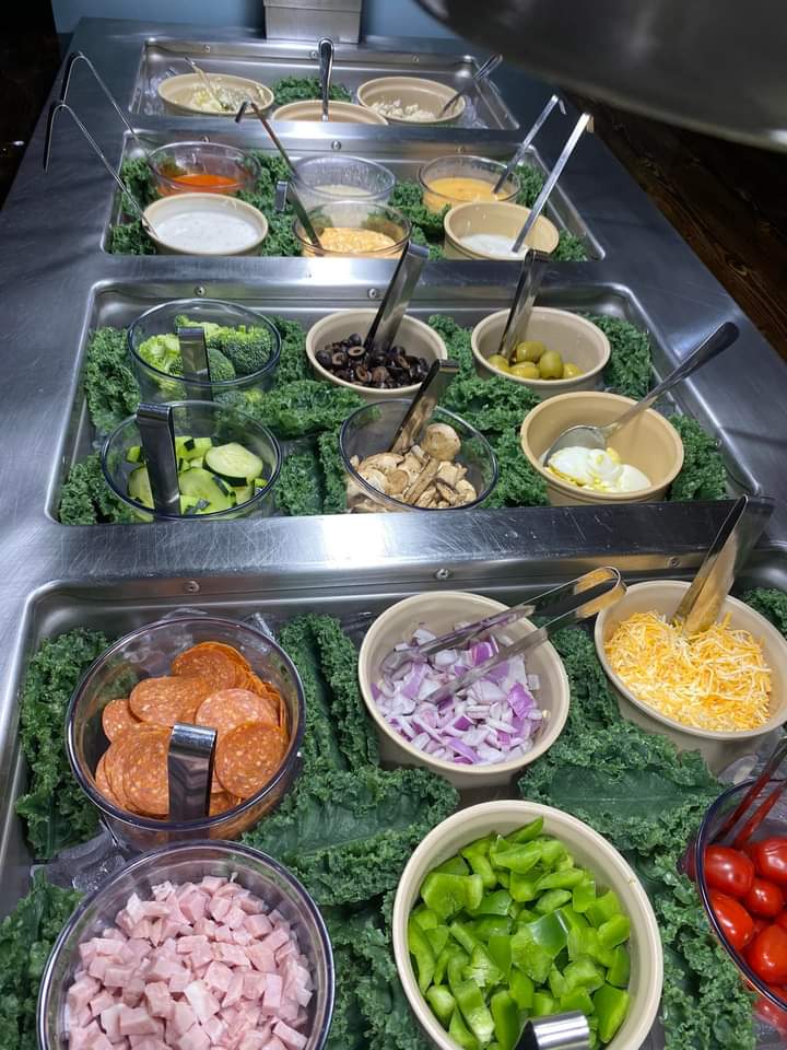 Sundown Lounge | restaurant | 18444 M-129, Sault Ste. Marie, MI 49783, USA | 9066473131 OR +1 906-647-3131