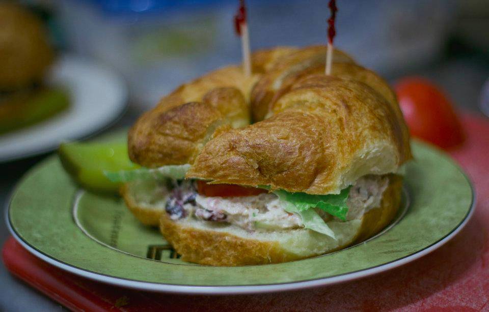 Bean Counter Cafe | cafe | 1101 W Main St, Blue Springs, MO 64015, United States | 8166000089 OR +1 816-600-0089