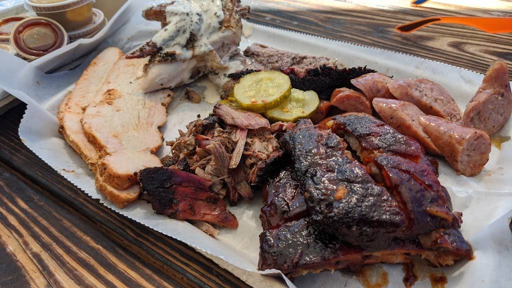 County Smoak | restaurant | 7423 Timberlake Rd, Lynchburg, VA 24502, USA | 4342153311 OR +1 434-215-3311