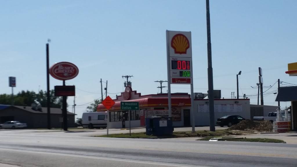 Bushs Chicken - Fairfield | restaurant | 680 US Hwy 84 W, Fairfield, TX 75840, USA | 9033899866 OR +1 903-389-9866