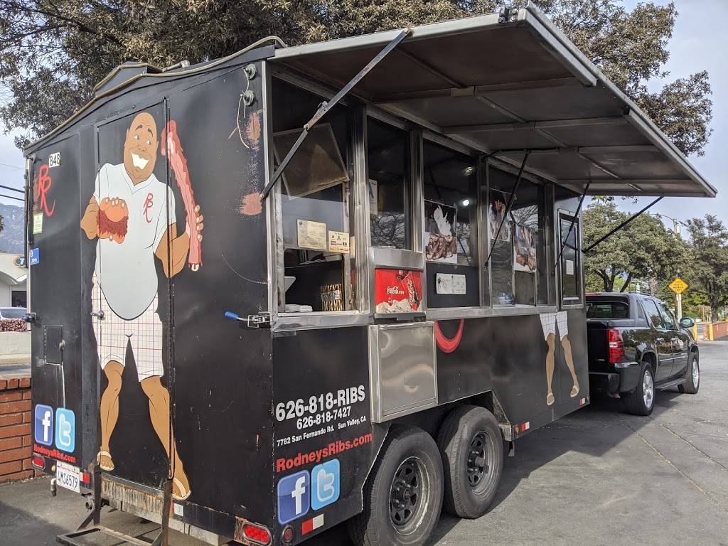 Rodneys Ribs | restaurant | 902 N Lake Ave, Pasadena, CA 91104, USA | 6268187427 OR +1 626-818-7427