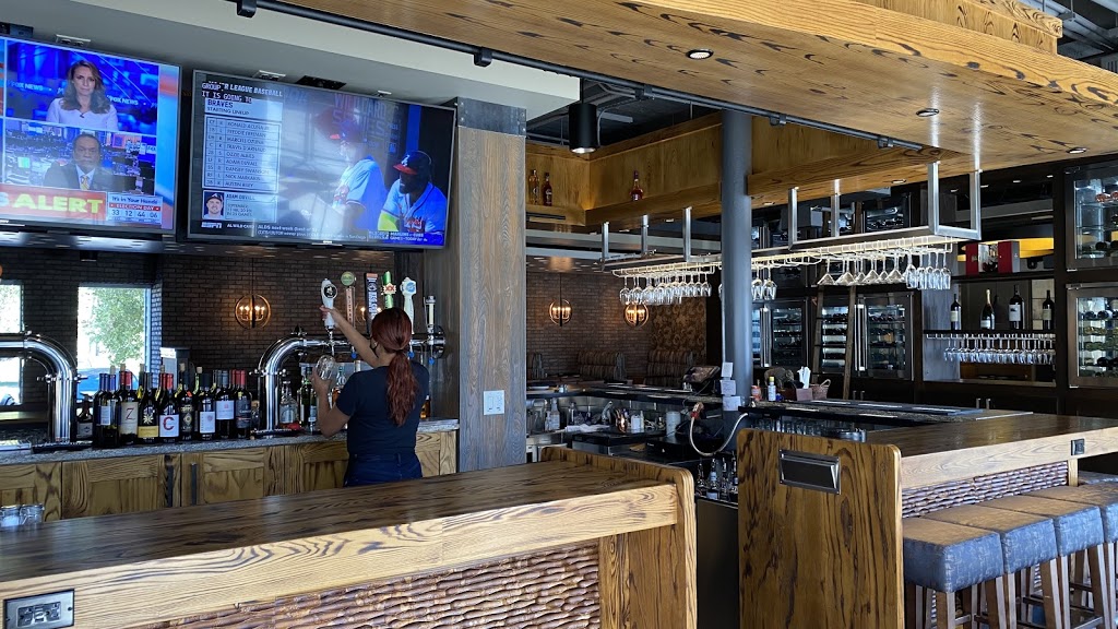 Table 32 | restaurant | 100 S Virginia St, Sioux City, IA 51101, USA | 7124541866 OR +1 712-454-1866