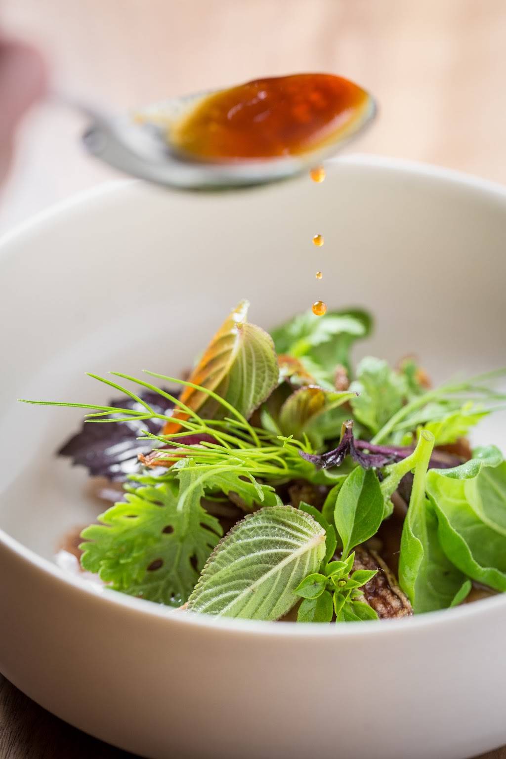 Smyth | restaurant | 177 N Ada St #101, Chicago, IL 60607, USA | 7739133773 OR +1 773-913-3773