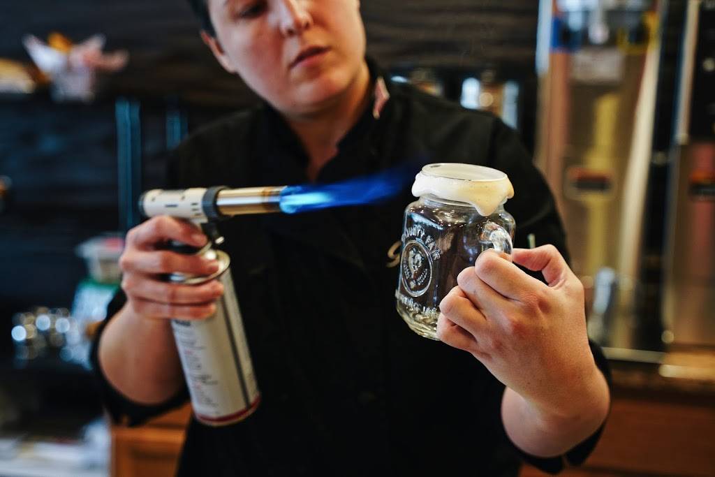 Garridos Bistro & Pastry | restaurant | 19605 Mack Ave, Grosse Pointe Woods, MI 48236, USA | 3134663042 OR +1 313-466-3042