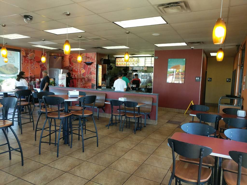 Jack in the Box | restaurant | 2525 Otay Center Dr, San Diego, CA 92154, USA | 6197102427 OR +1 619-710-2427
