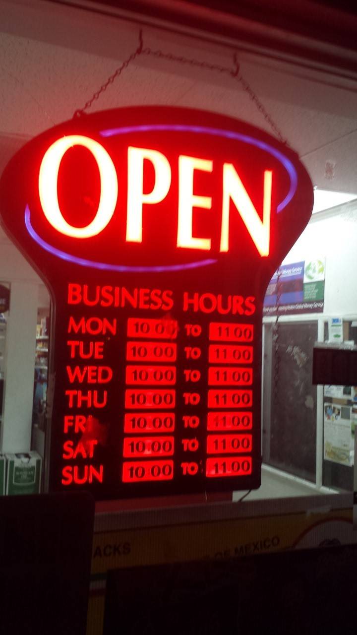 Muna Halal | restaurant | 1352 3rd Ave SE, Rochester, MN 55904, USA | 5072063397 OR +1 507-206-3397