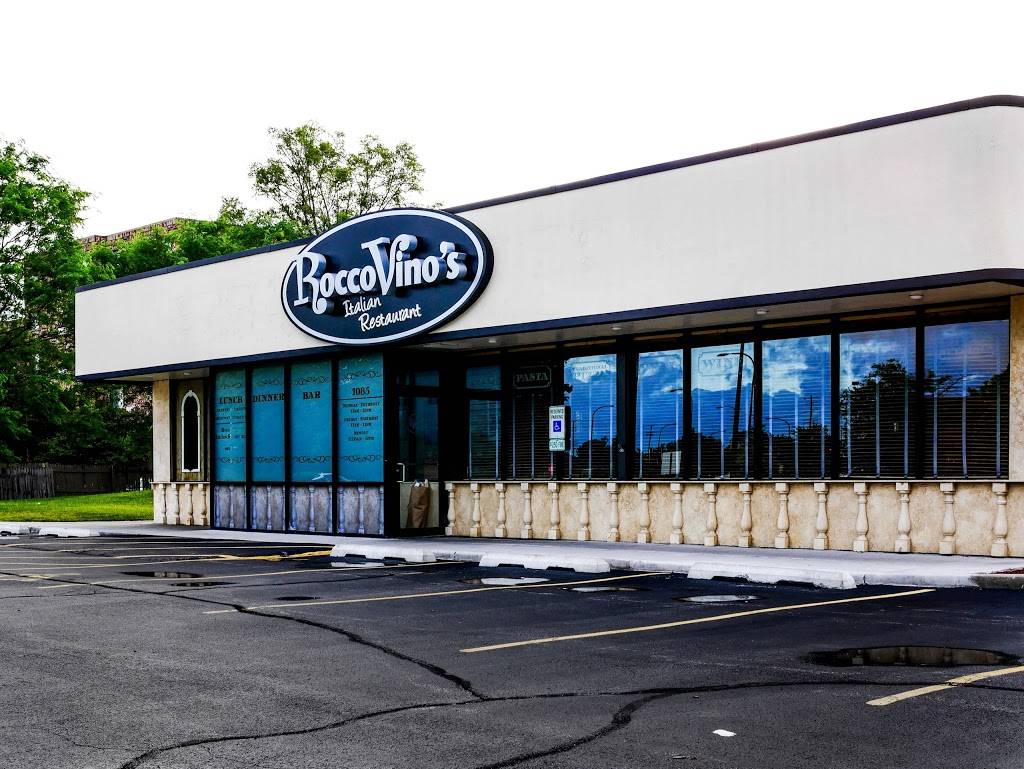 RoccoVinos Italian Restaurant | restaurant | 1085 E Nerge Rd, Elk Grove Village, IL 60007, USA | 8475242411 OR +1 847-524-2411