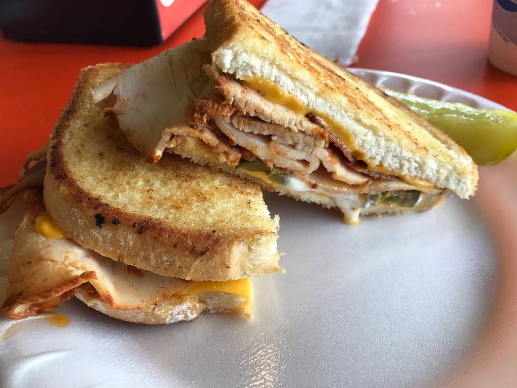 Dunns Deli | restaurant | 2512, 134 Main St W, Banner Elk, NC 28604, USA | 8288986731 OR +1 828-898-6731