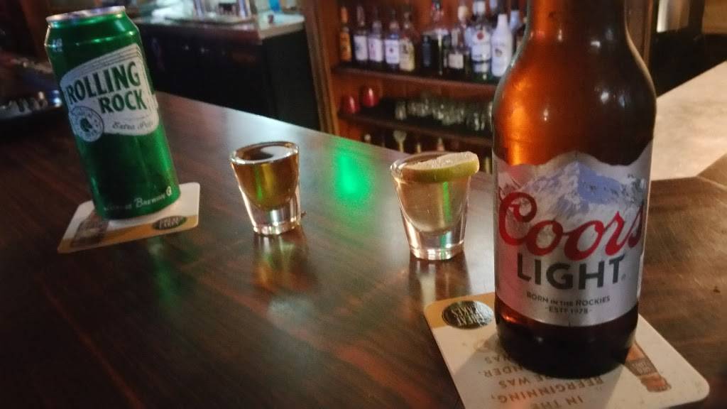 Old Village Inn Restaurant | restaurant | PA-23 &, Mill Rd, Morgantown, PA 19543, USA | 6102865050 OR +1 610-286-5050