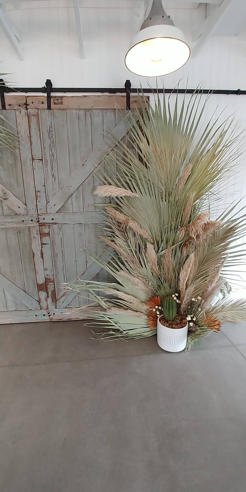 The Vintage Arcadia | restaurant | 4418 E Osborn Rd, Phoenix, AZ 85018, USA | 6028251521 OR +1 602-825-1521