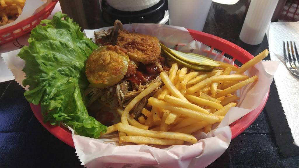 Rhythm And Q | restaurant | 1721 Forest Hills Blvd, Bella Vista, AR 72715, USA | 4792686858 OR +1 479-268-6858