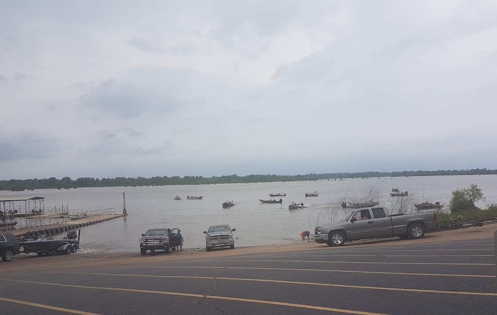 BLUE WATER BAYOU BISTRO | restaurant | 103 Pump Station Rd, State Hwy 317, Ashdown, AR 71822, USA | 2145005938 OR +1 214-500-5938