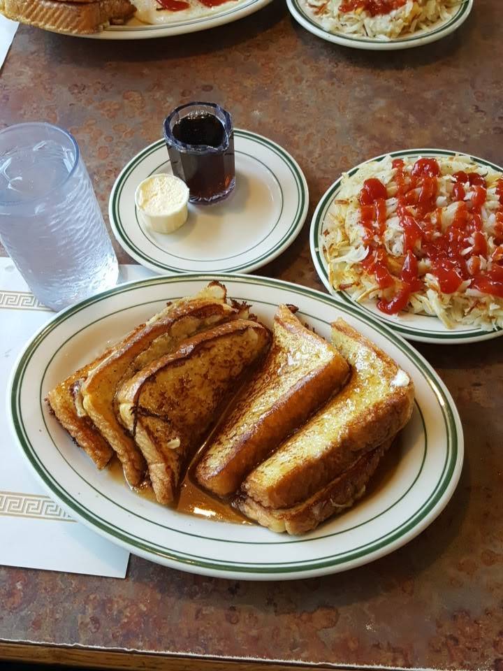 Marina Garden Family Restaurant | restaurant | 5001 7th Ave, Kenosha, WI 53140, USA | 2626560774 OR +1 262-656-0774