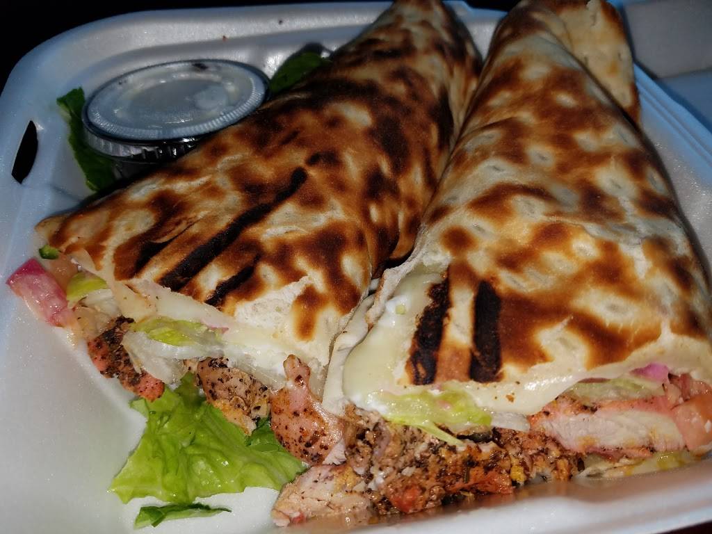La Pita Fresh | restaurant | 5056 Cass Ave, Detroit, MI 48202, USA | 3138314550 OR +1 313-831-4550
