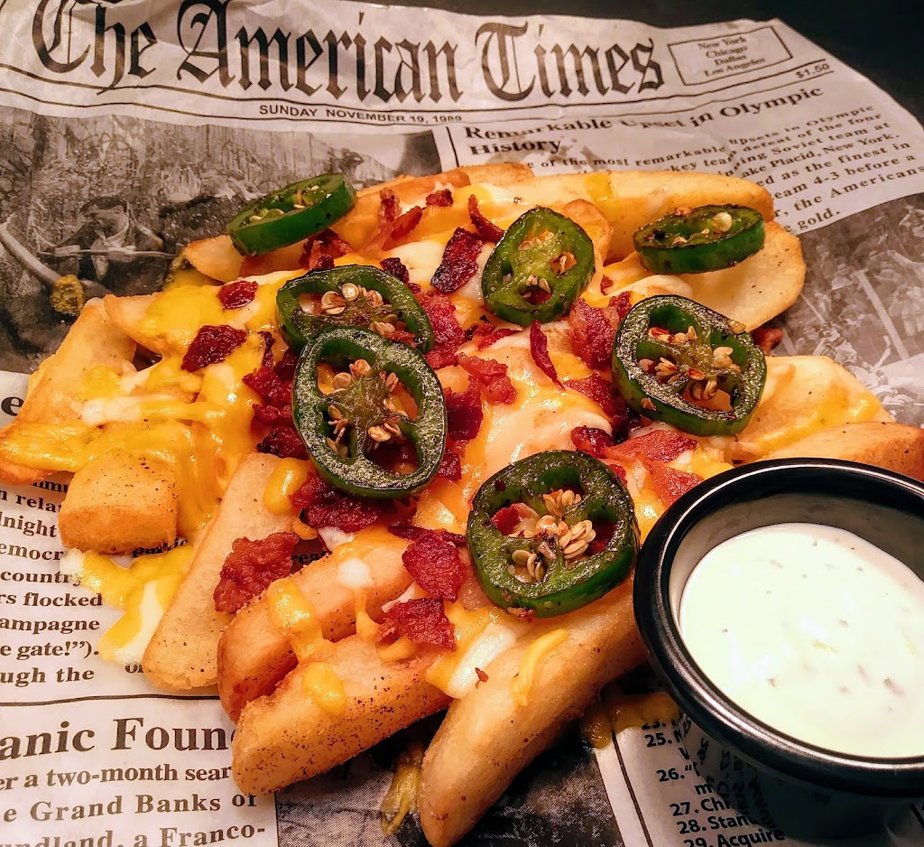 The Mathis Grill | restaurant | Rd #111, 8618 N Terminal Cir, San Angelo, TX 76904, USA | 3257036683 OR +1 325-703-6683