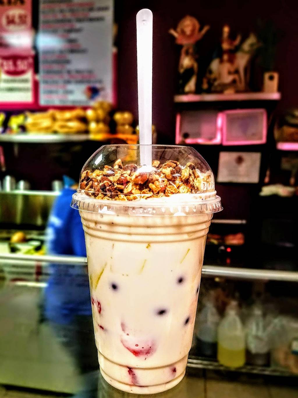 La Paloma Blanca Paleteria y Neveria | restaurant | 3350 147th St, Midlothian, IL 60445, USA | 7083962068 OR +1 708-396-2068