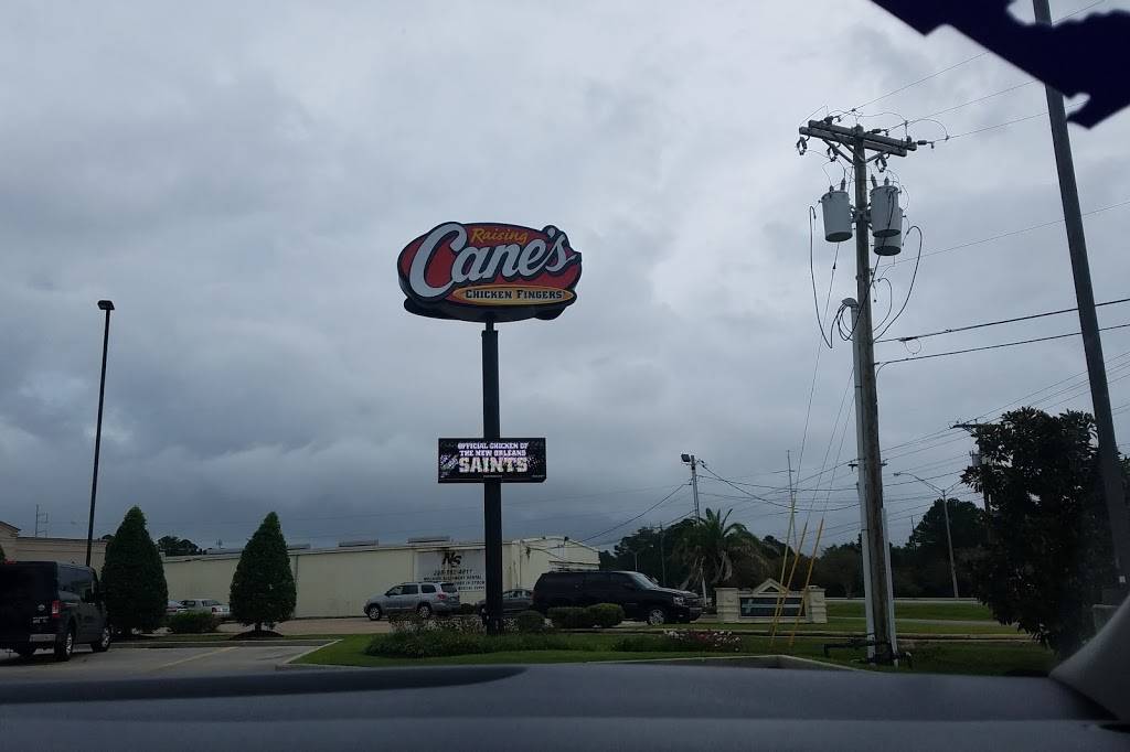 Raising Canes Chicken Fingers | meal takeaway | 4301 Denny Ave, Pascagoula, MS 39581, USA | 2287129934 OR +1 228-712-9934