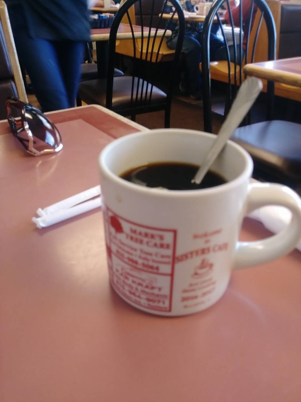 Sisters Cafe | restaurant | 2626 Kilburn Ave, Rockford, IL 61101, USA | 8159698733 OR +1 815-969-8733