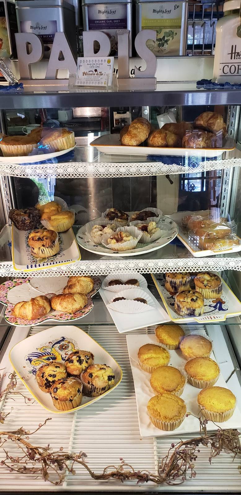 Brankos Patisserie | restaurant | 501 Main St, Honesdale, PA 18431, USA | 5702530311 OR +1 570-253-0311