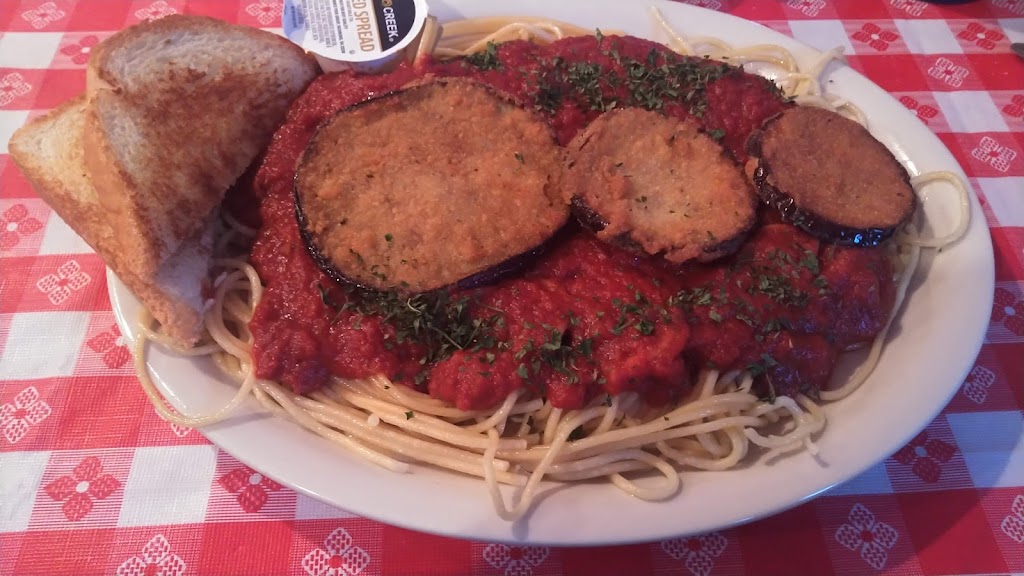 Mama Mias Home Cooking | restaurant | 604 Hwy 52 E, Lafayette, TN 37083, USA | 6156666262 OR +1 615-666-6262