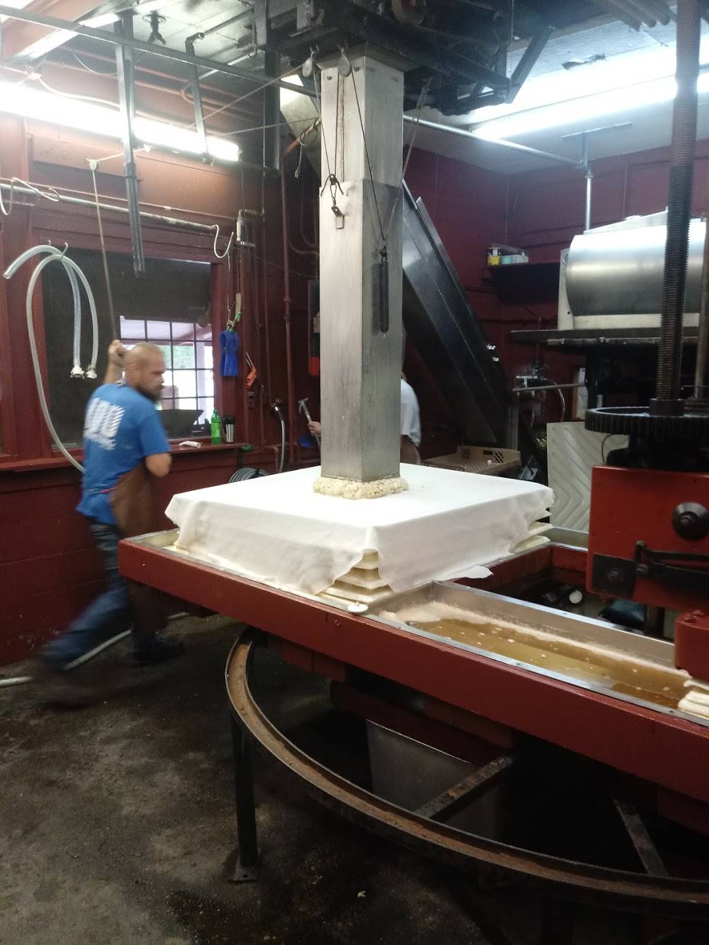 Middleton Cider Mill | restaurant | 46462 Dequindre Rd, Shelby Charter Twp, MI 48317, USA | 5867316699 OR +1 586-731-6699