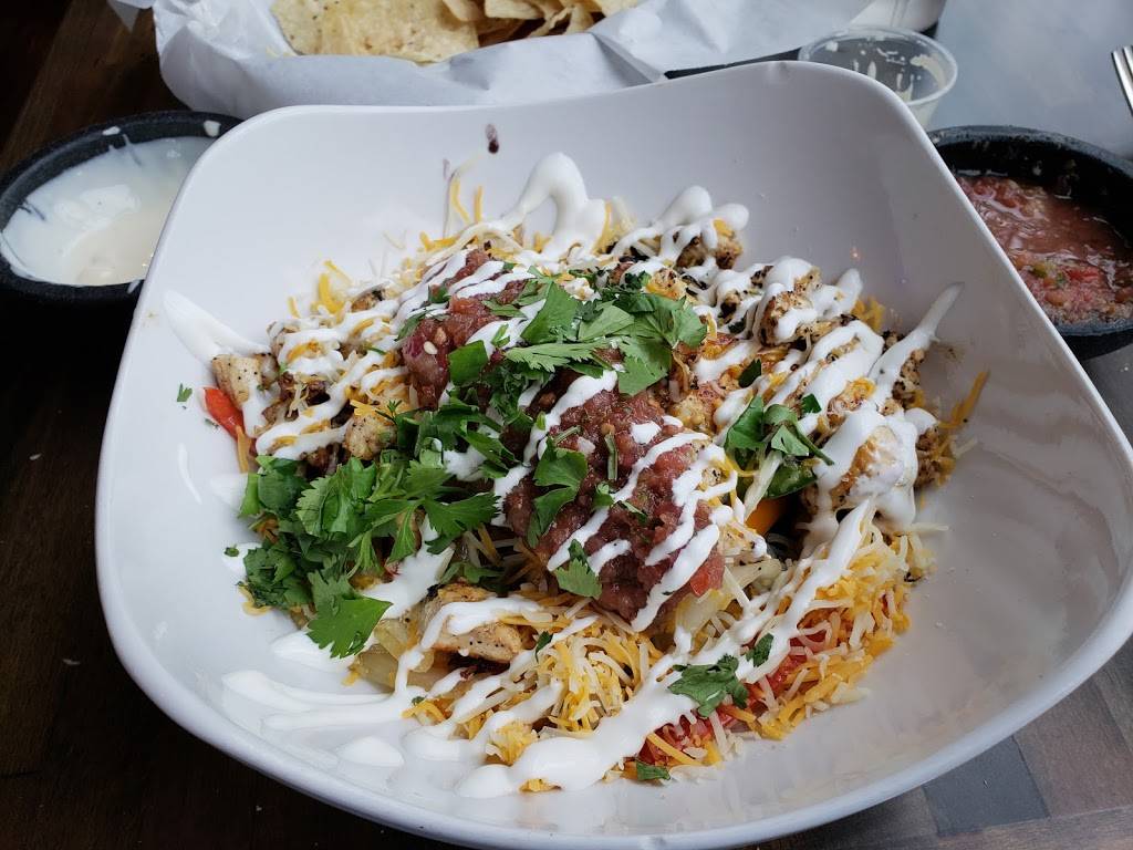 Saltys Fresh Mex | restaurant | 5045 State Highway N, Cottleville, MO 63304, USA | 6364776520 OR +1 636-477-6520