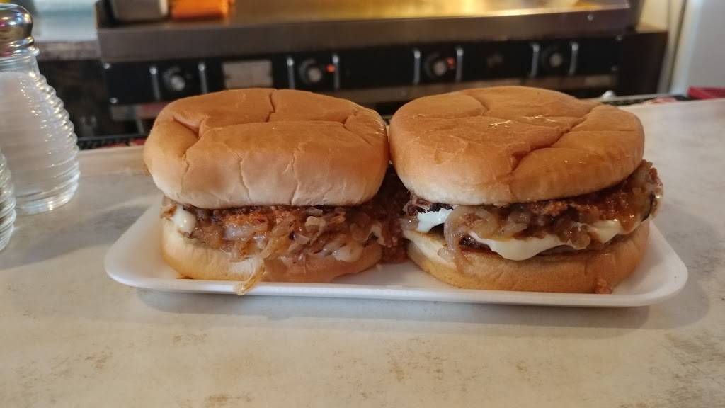 Johnny n Hon’s Grill | restaurant | 2546 Kutztown Rd, Reading, PA 19605, USA | 6109212700 OR +1 610-921-2700