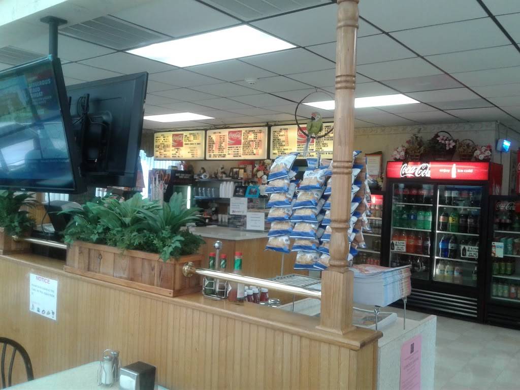 Sunnys Pizza | restaurant | 7720 Interchange Rd, Lehighton, PA 18235, USA | 6103773266 OR +1 610-377-3266