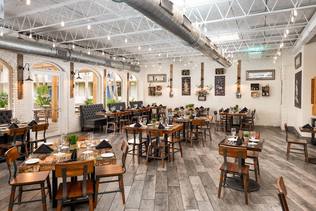 The Fish House | restaurant | 1500 Miracle Strip Pkwy SE, Fort Walton Beach, FL 32548, USA | 8502439161 OR +1 850-243-9161