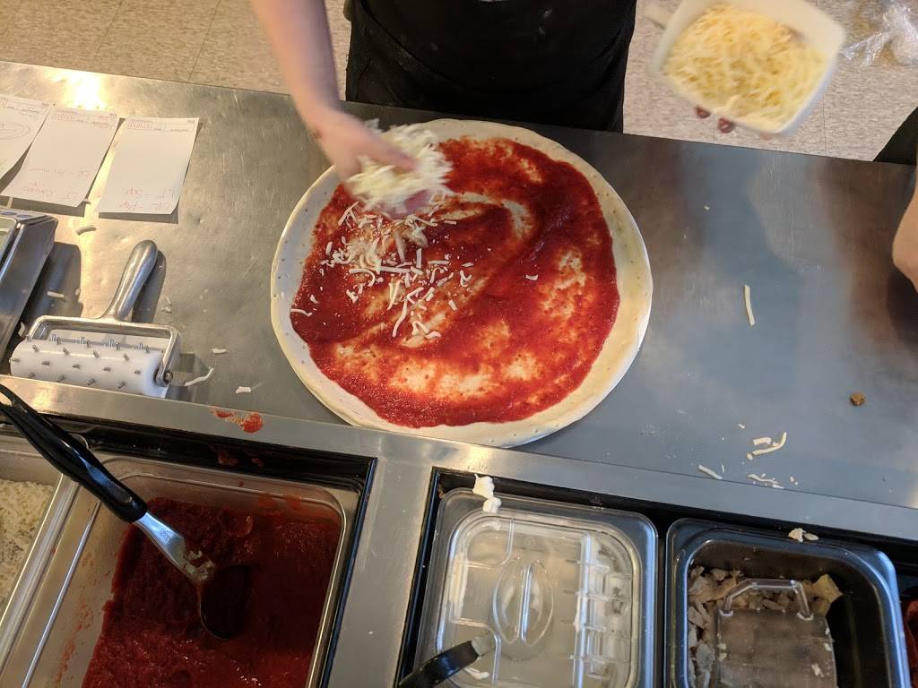 Michaelangelos Take & Bake Pizza | restaurant | 657 W Main St, Perham, MN 56573, USA | 2183474992 OR +1 218-347-4992