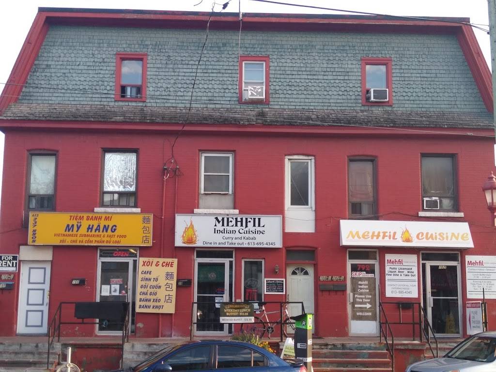 Mehfil Indian Cuisine | meal takeaway | 792 Somerset St W, Ottawa, ON K1R 6R2, Canada | 6136954345 OR +1 613-695-4345