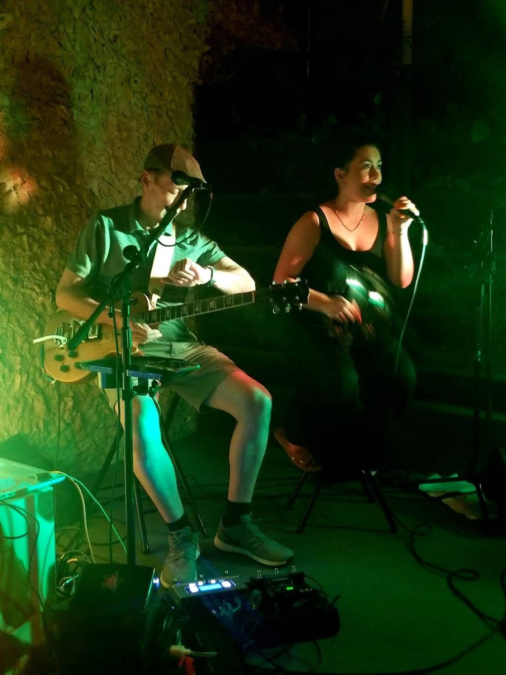 The WIlbur Bar | restaurant | 604 Porter Ave, Ocean Springs, MS 39564, USA | 2282177160 OR +1 228-217-7160