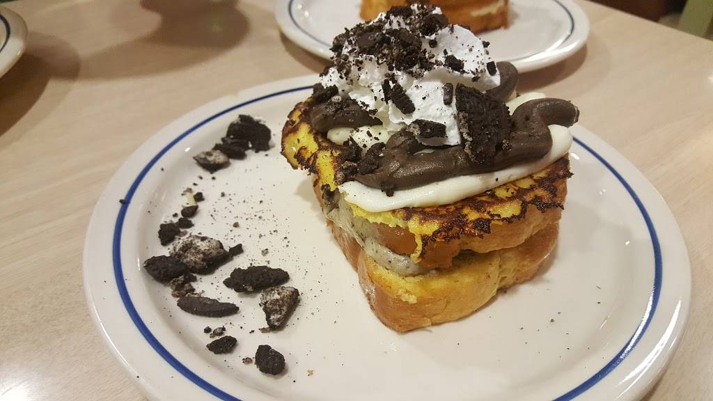 IHOP | restaurant | 575 Genoa Way, Castle Rock, CO 80109, USA | 3038142246 OR +1 303-814-2246