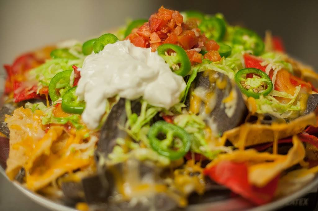 Graffiti Junktion College Park | restaurant | 2401 Edgewater Dr, Orlando, FL 32804, USA | 4073771961 OR +1 407-377-1961