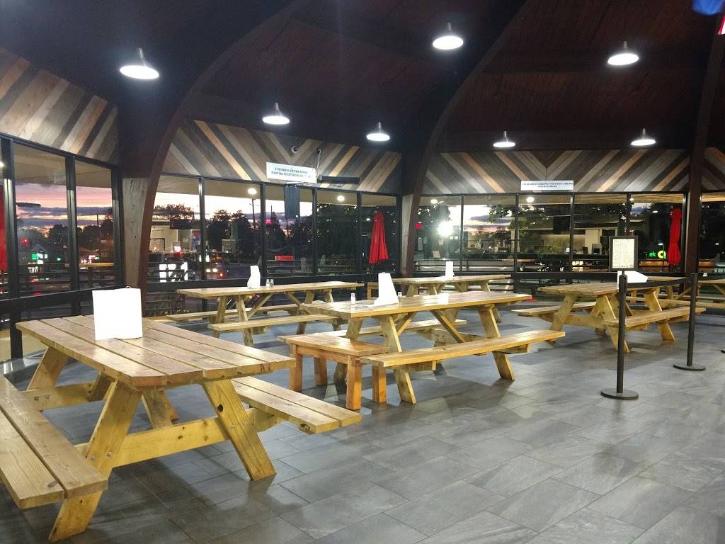 American Heroes Smokehouse | restaurant | 140 Hamburg Turnpike, Wayne, NJ 07470, USA | 9737824356 OR +1 973-782-4356