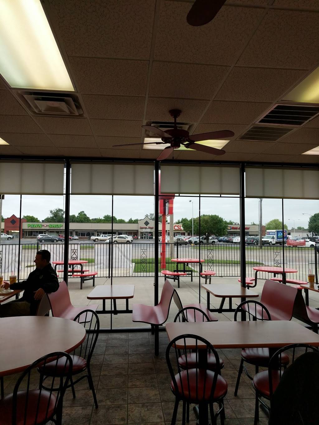 Chicken Express | restaurant | 1310 E Lindsey St, Norman, OK 73071, USA | 4053298900 OR +1 405-329-8900