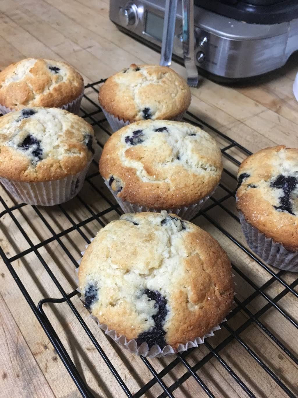 Tom Toms Cafe & Ice Cream | restaurant | 1154 County Hwy 110, Broadalbin, NY 12025, USA | 5188833030 OR +1 518-883-3030