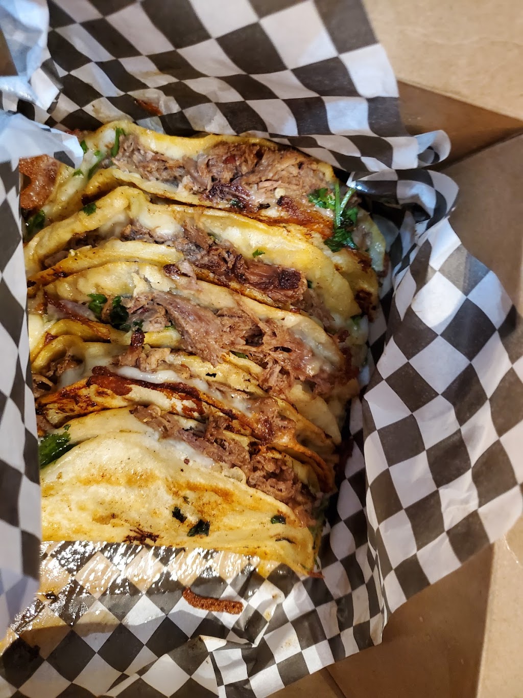 Vero’s Kravingz | restaurant | 1725 N 1st St e, Hermiston, OR 97838, USA | 5417010332 OR +1 541-701-0332